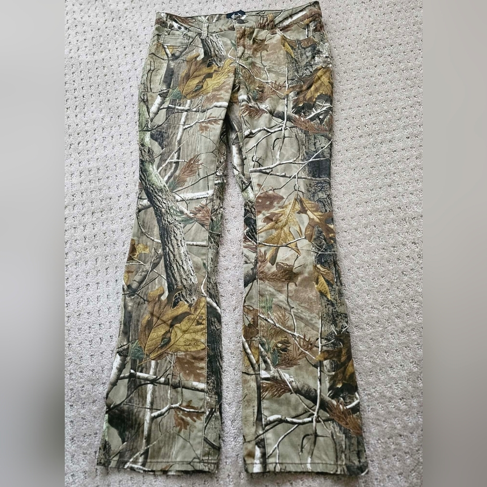 Womans REALTREE Camo Pants Sz 6